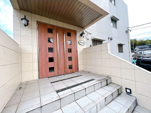 Hanaleiのエントランス