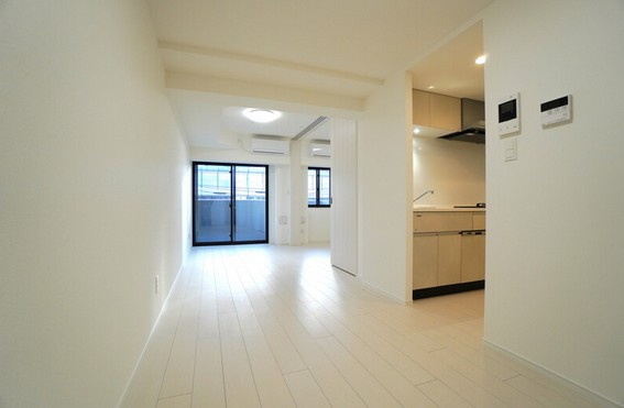 【居間・リビング】