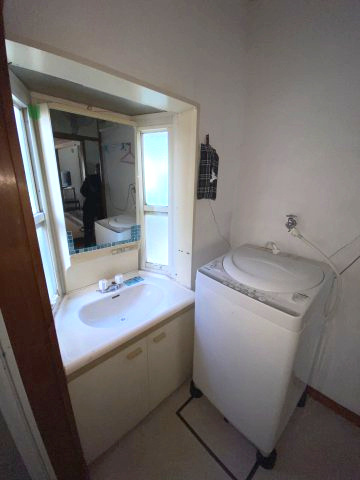 大野台７丁目　中古戸建の洗面所