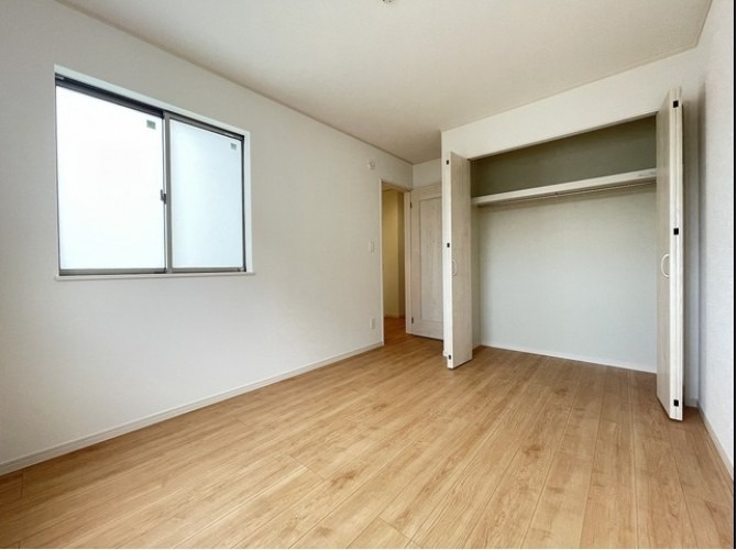 那覇市三原３丁目＼A号棟／の洋室|建築中の為同社施工の写真を掲載しています