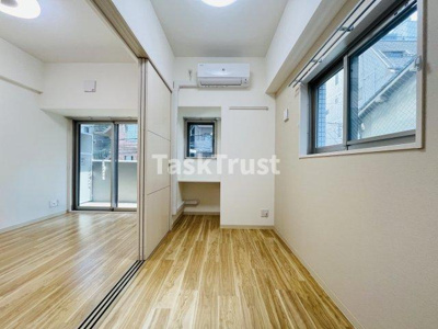 【洋室】 | ラフィット松屋町