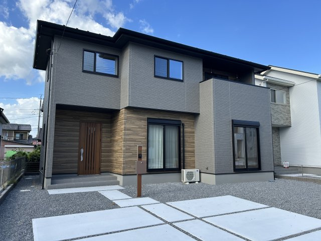 ワイウッドコート栃木市大平町富田第1期の画像
