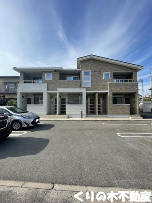 【駐車場】 | ｎｏｖａ | 駐車場があるので、車を買う予定の方も安心です