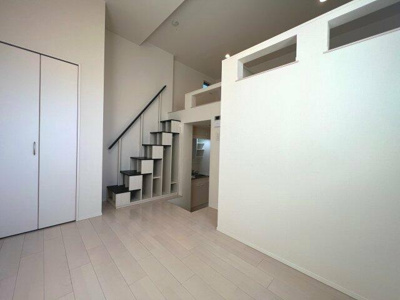 【居間・リビング】 | ハーモニーテラス梅田Ⅲ |  