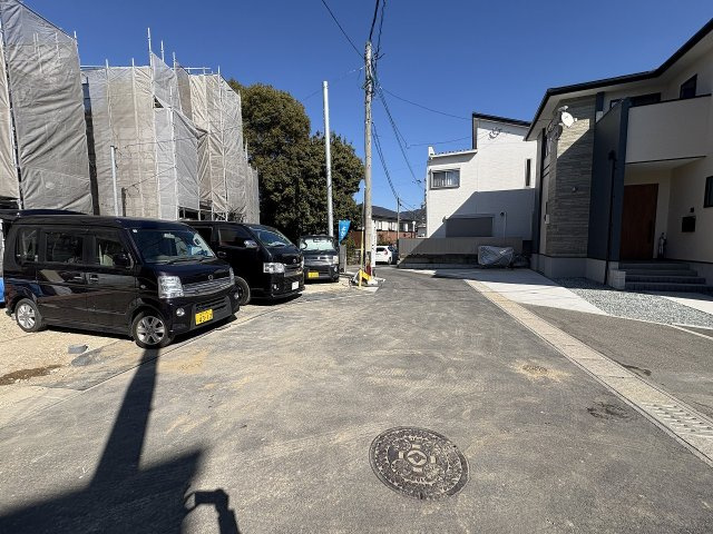 【その他】 | 糟屋郡須恵町旅石24期　4号棟（全4棟）【仲介手数料無料・0円】 | 現地写真。前面道路です。