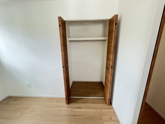 【収納】 | 糟屋郡須恵町旅石24期　4号棟（全4棟）【仲介手数料無料・0円】 | 施工例。施工例は完成時と異なる場合があります。