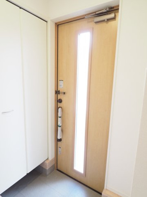 【玄関】 | Cradle garden　飯坂町第13　１号棟 | ★内覧予約で新米4kg★