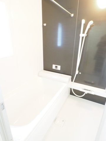 【居間・リビング】 | Cradle garden　飯坂町第13　１号棟 | ★内覧予約で新米4kg★