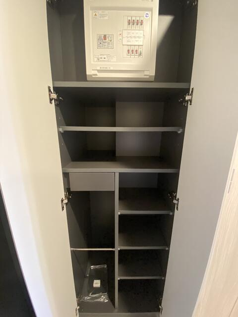 ガリシアレジデンス松陰神社の収納|収納スペースです