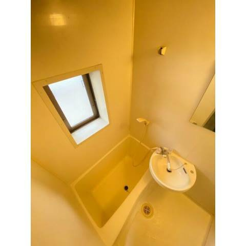 ハイツクレッセントの浴室