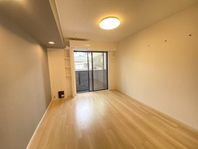 【内装】 | パイシーズ