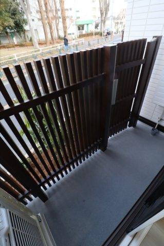 Asset-Court花小金井南町のバルコニー