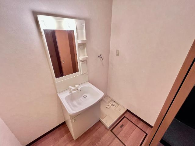 サニーコーポの洗面所|洗髪洗面台