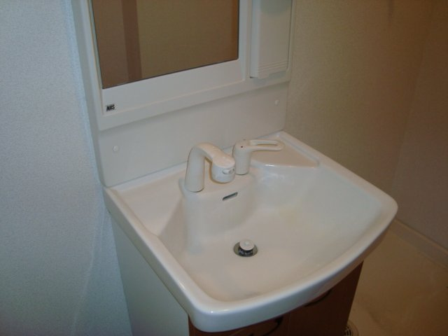 シャンテールの洗面所|洗髪洗面化粧台