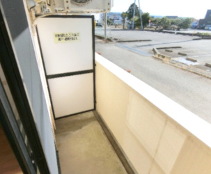 ベルメゾン大庭のバルコニー