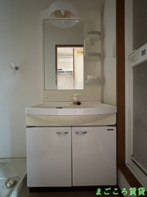 【独立洗面台】 | ラフィーネ聖天坂