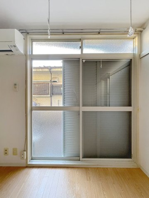 【設備】 | コスモハイム | 室内物干機