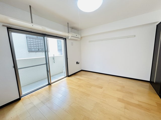 ライジング松尾の居間・リビング