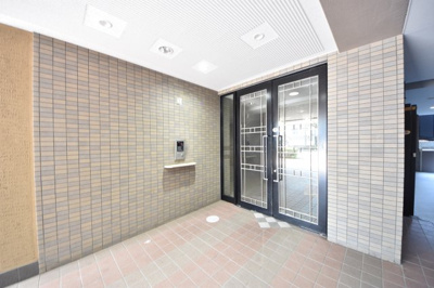 【エントランス】 | メゾンヌーベル新神戸
