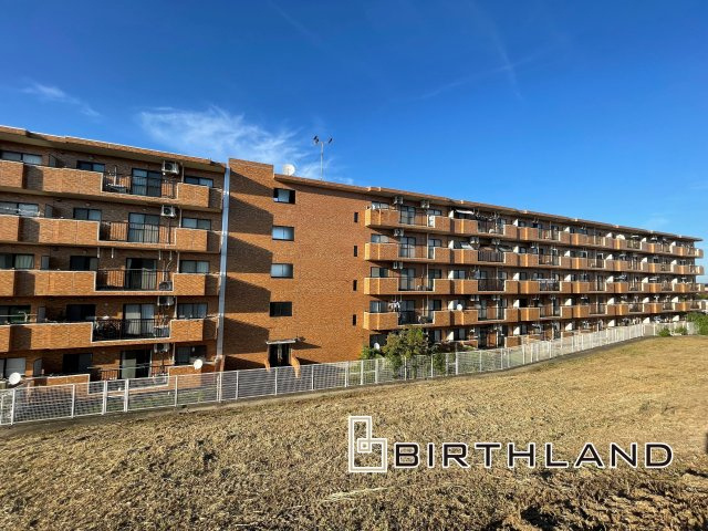 中古マンション　レインボー行田　4階の外観|河川敷から見た外観写真になります！