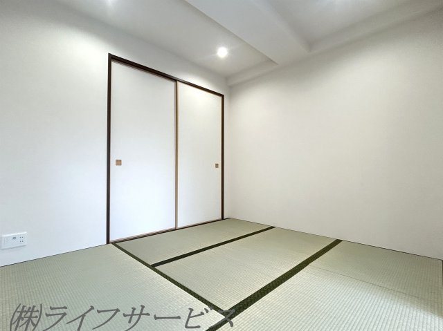 【和室】 | ライオンズクオーレ御幣島駅前ヴェルデ | 和室５帖/押入有
