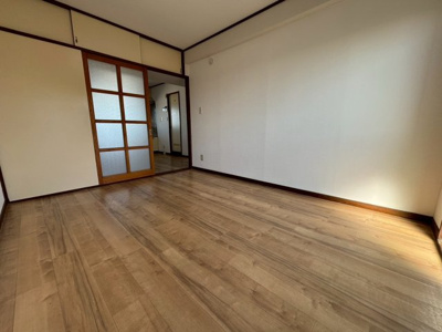 【洋室】 | サンライズマンション