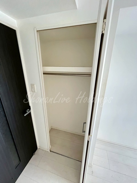 リヴシティ横濱インサイトⅡの収納|モニタ付きインターホンで安心♪