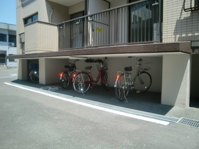 【その他共用部分】 | グレース喜泉 | 駐輪場
（※画像はイメージです、現況優先となります）