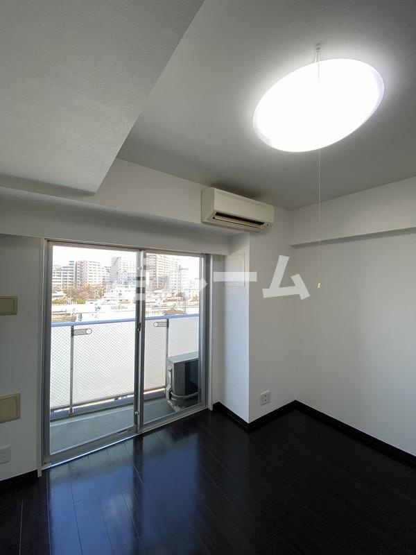 板橋区大原町の賃貸マンションの居間・リビング