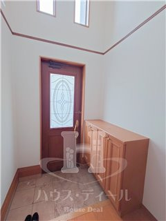 【玄関】 | サウスコート | 収納もある玄関です