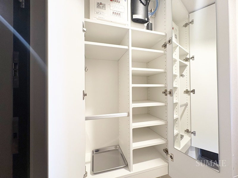 ロイヤルパークス赤羽ノースの収納|シューズボックスです☆