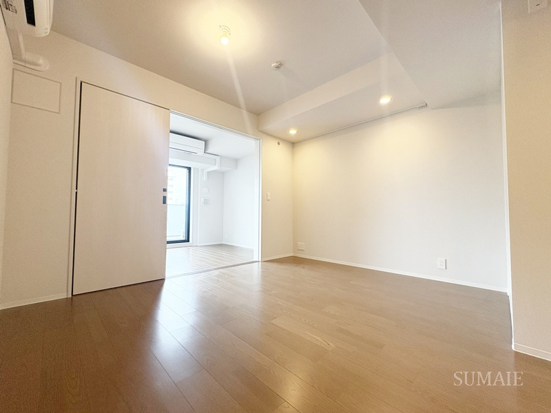 ロイヤルパークス赤羽ノースの居間・リビング|使いやすい居間です☆