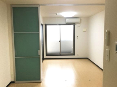 【居間・リビング】 | フジパレス堺鳳中Ⅱ番館 | ※イメージ　同物件別号室の写真