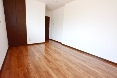 【洋室】 | グリュークアネックス　Ａ