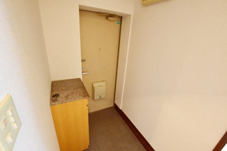 【玄関】 | グリュークアネックス　Ａ