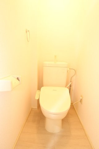 熊本市中央区黒髪３丁目のアパートのトイレ|ゆったりとした空間のトイレです