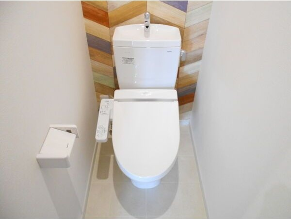 Garage Villa 米津　　　刈谷市近郊の賃貸はクラスホームのトイレ