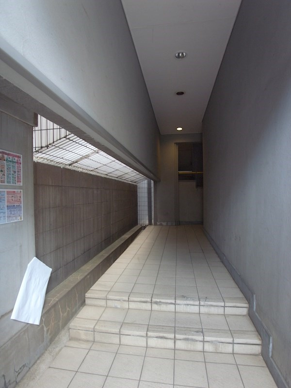 NOBSUN阪急六甲のロビー
