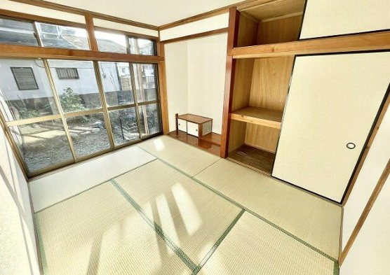 【中古】入間郡毛呂山町南台リフォーム中古住宅の和室|1F 6帖和室です！