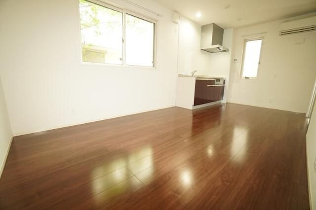 ｖｉｆ／ｖｉｖｅ（ヴィフヴィブ）の居間・リビング