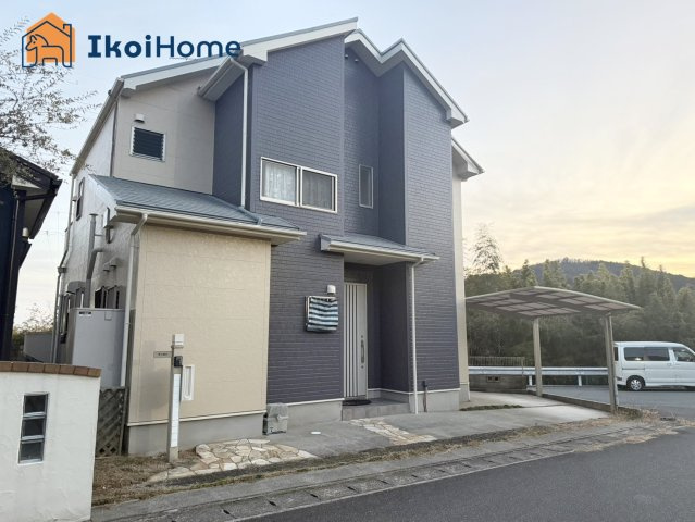 神戸市西区北山台1丁目　中古戸建の玄関|～ご見学に関して～平日や夜間でもご案内可能。決まったお時間で身動きが取れない方も臨機応変に対応します