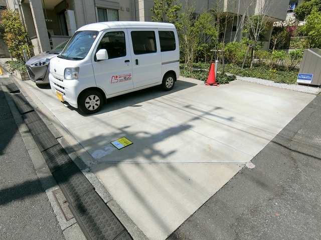 Ｆ　明大前の駐車場|★駐車場★