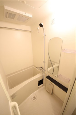 【浴室】 | プレサンス新大阪イオリア