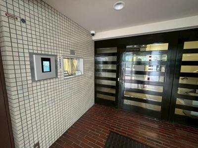 【地図】 | 御殿山パークマンション | エントランス入口　オートロックになります。