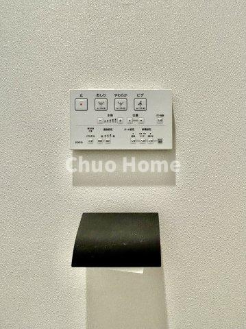 ディアハイム浅草の内装|【ウォシュレット】清潔に使いたいお手洗いには最適な設備です。もちろんウォームレットも標準装備です。