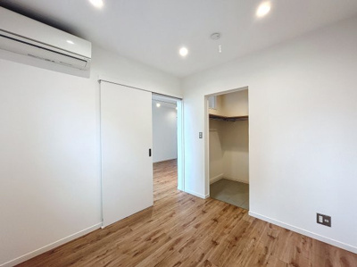 【洋室】 | 白鳩ヴィラB | ※同建物ほかのお部屋の写真です。