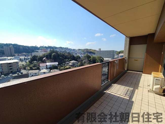 【バルコニー】 | エスポラージュ西津田 4LDK 東南角地・ペット飼育可!! | お洗濯にも便利なバルコニー付き