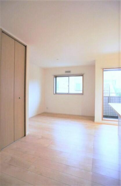 クロッシェの居間・リビング|明るいリビングです