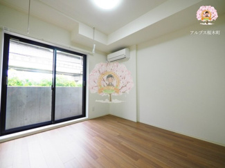 【居間・リビング】 | SYNEX YOKOHAMA NEGISHI | 同一仕様