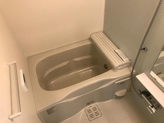 西宮市山口町　アパート新築工事の浴室|バス（イメージ）